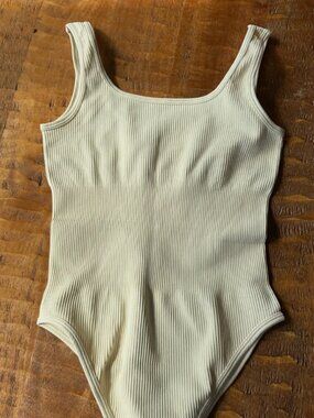 OQQ Bodysuits Ribbed Sleeveless Square S - White/Brown/Cream/Black/Light Blue